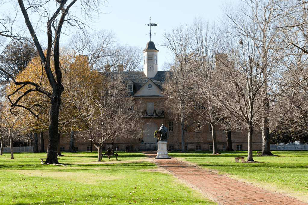 Image of the iconic Wren Building at the College of William and Mary, one of the oldest U.S. colleges, featured in an article about the 50 oldest U.S. colleges and universities