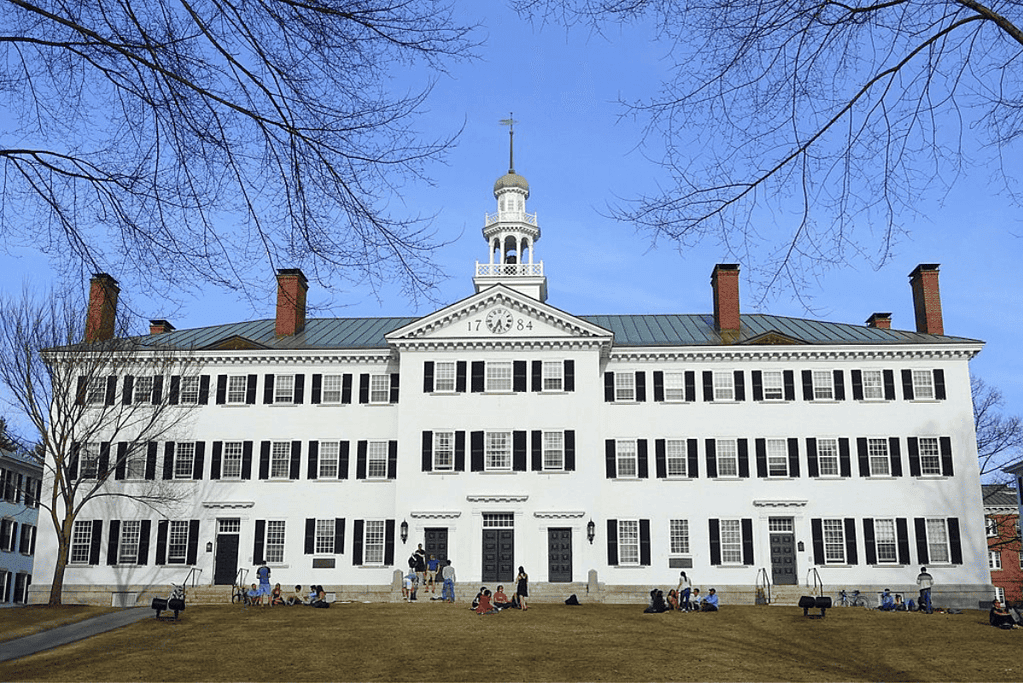 Image of College Hall at Dartmouth University.