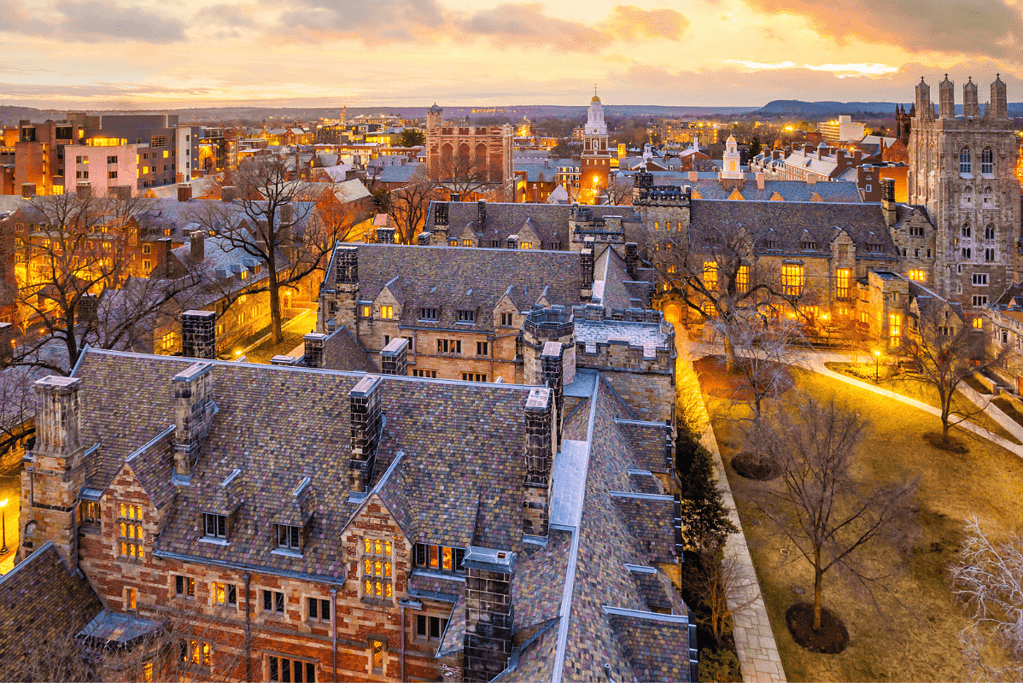 Image of one of the oldest colleges in the U.S., Yale University