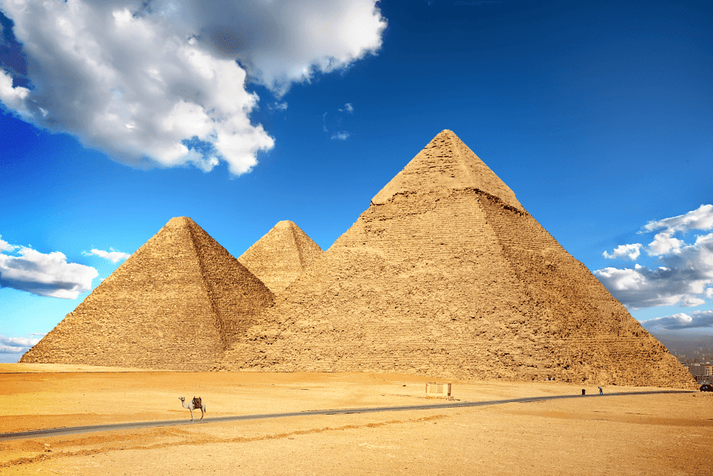 Image of the Great Pyramids of Giza