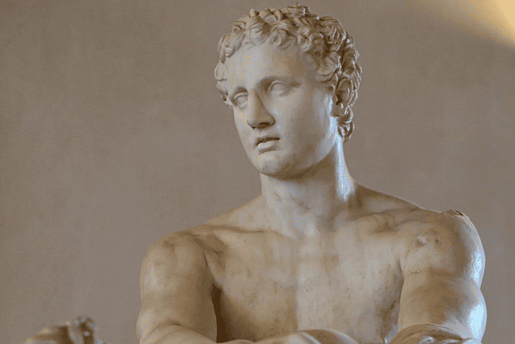 Image of a statue of the greek god ares