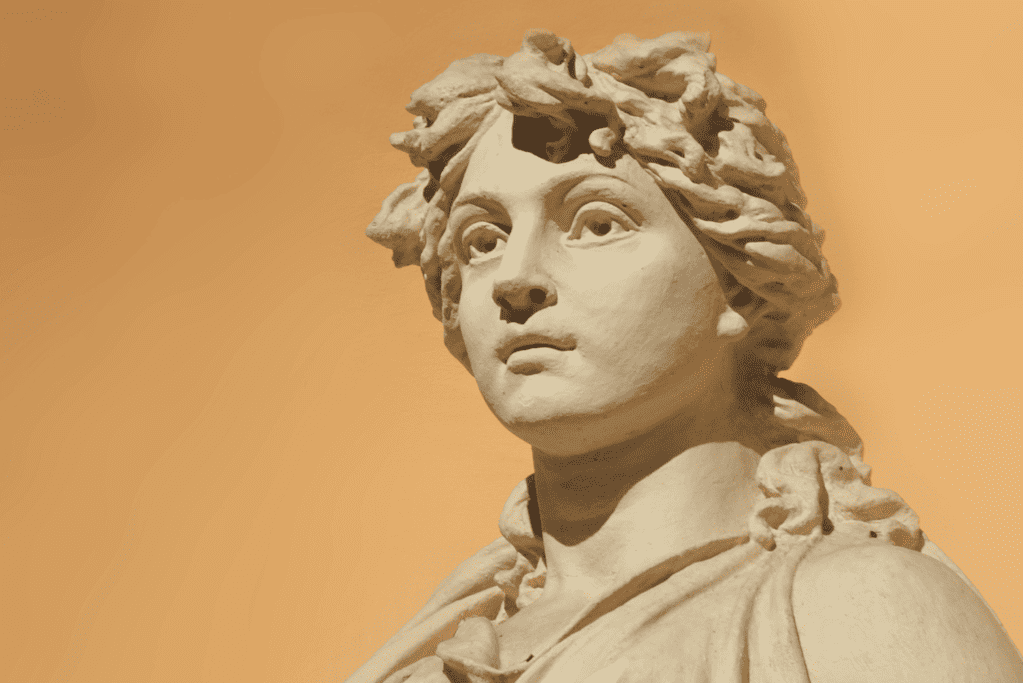 Image of a statue of the greek goddess aphrodite