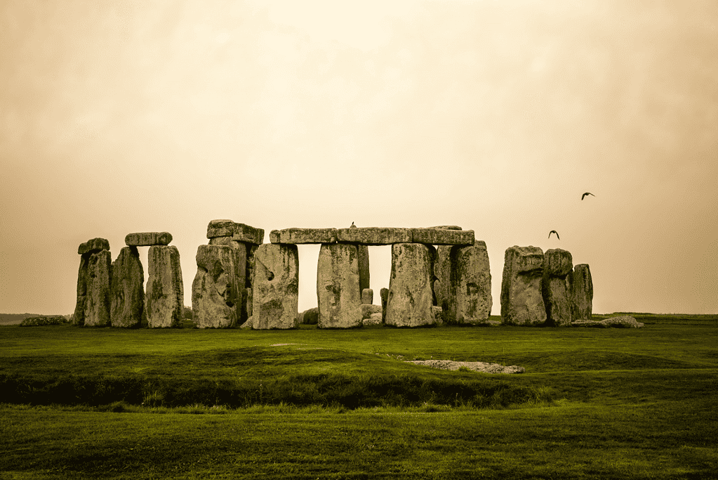 Image of Stonehenge on a foggy day.