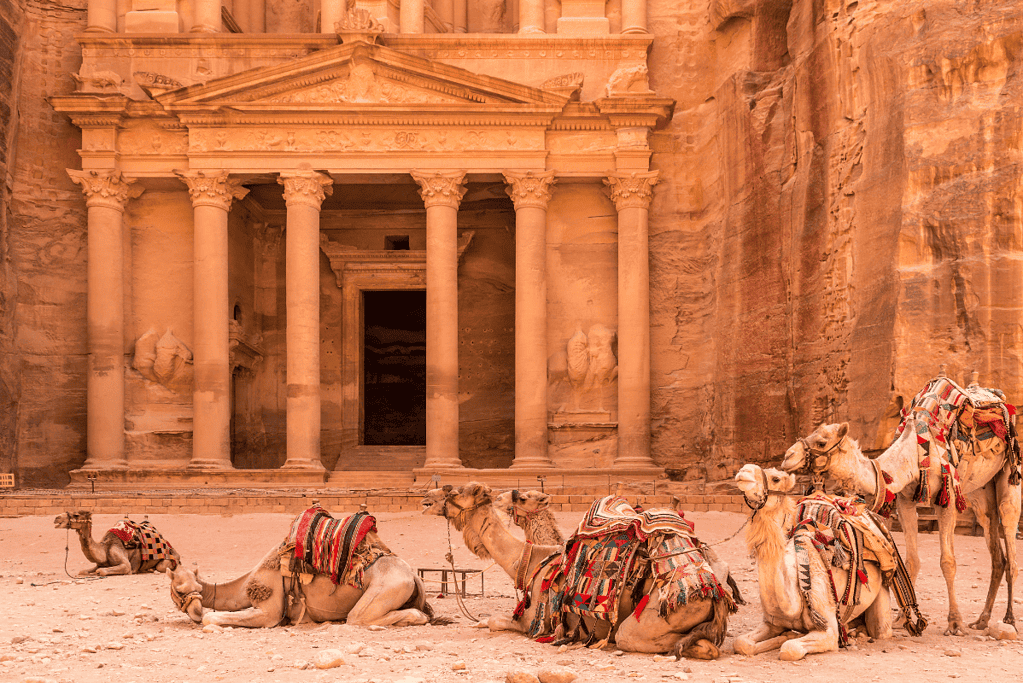 Image of one of the new seven wonders of the world, Petra in Jordan