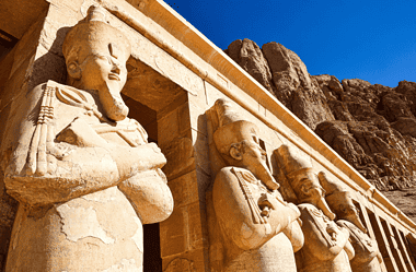 Image of one of the most famous ancient Egyptian temples, Luxor temple