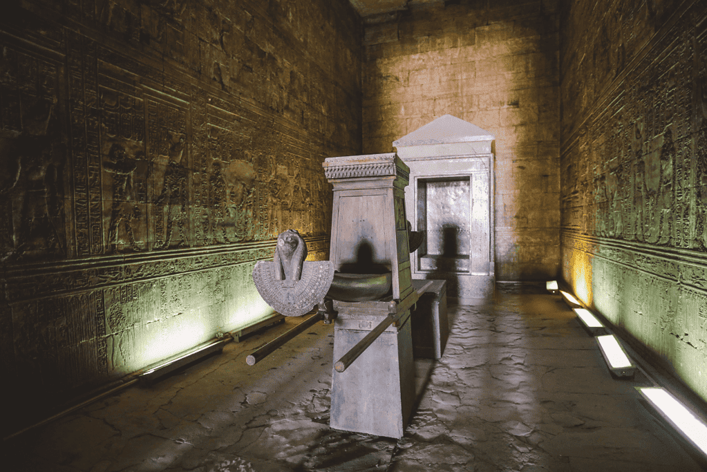 Image of the interior of one of the great ancient Egyptian temples, the Edfu Temple