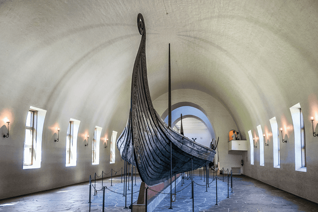 Image of a longboat, much like those used by famous Vikings during their voyages