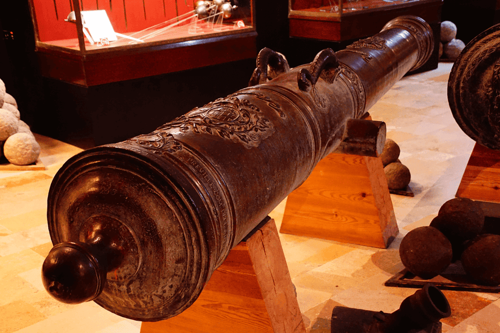 Image of a Renaissance era cannon, made possible by metallurgical advancements of the day