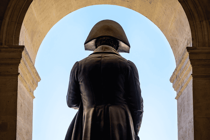 Image of a statue of Napoleon in Par