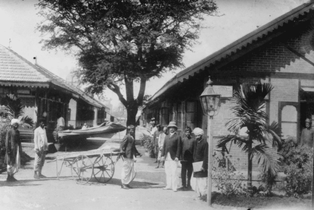 Image of medical treatment facilities in India during the Third Pandemic.