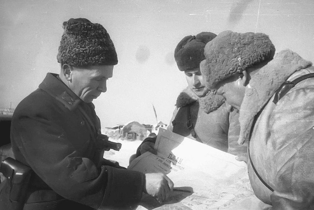 Image of Senior Soviet commanders conferring during operations against Nazi Germany at the Battle of Stalingrad.